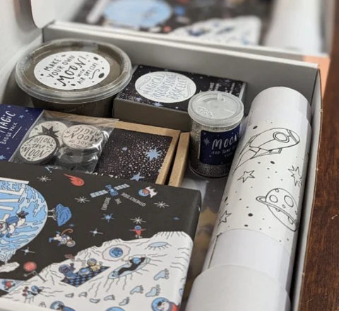 SALE Winter '23 'The Moon' one off box