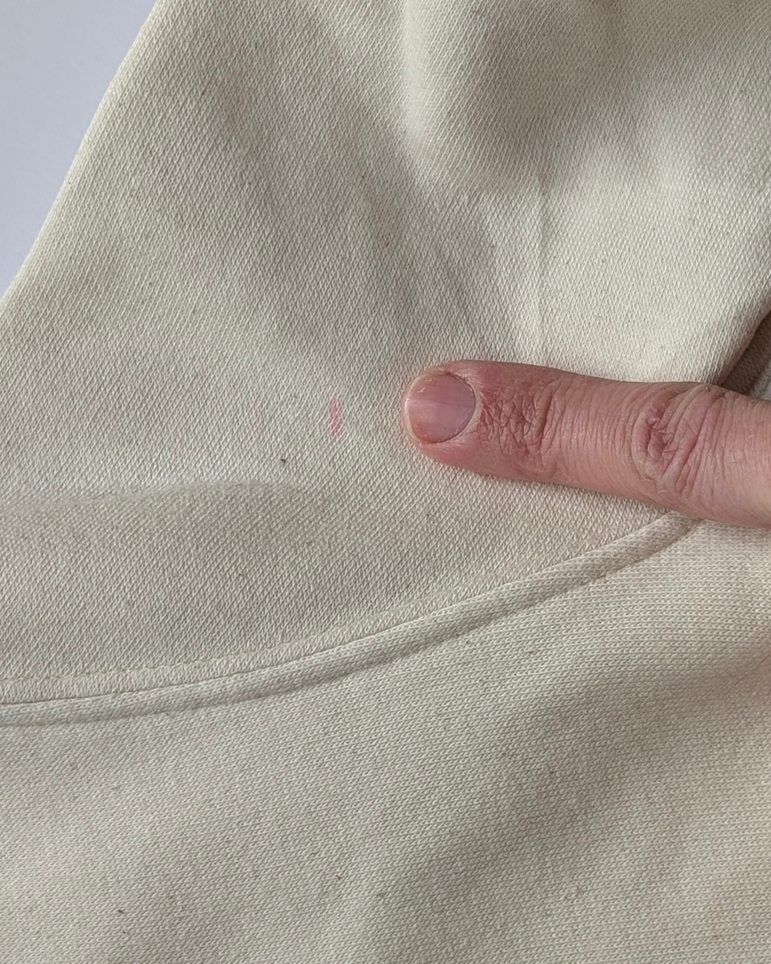 SALE Run Wild Fox Cream Jumper 3-4 (faulty, see pics)