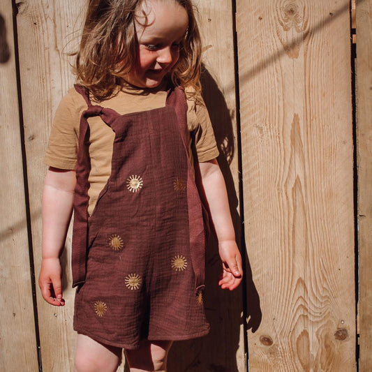 BROWN AND GOLD SUN KIDS SHORT DUNGAREES