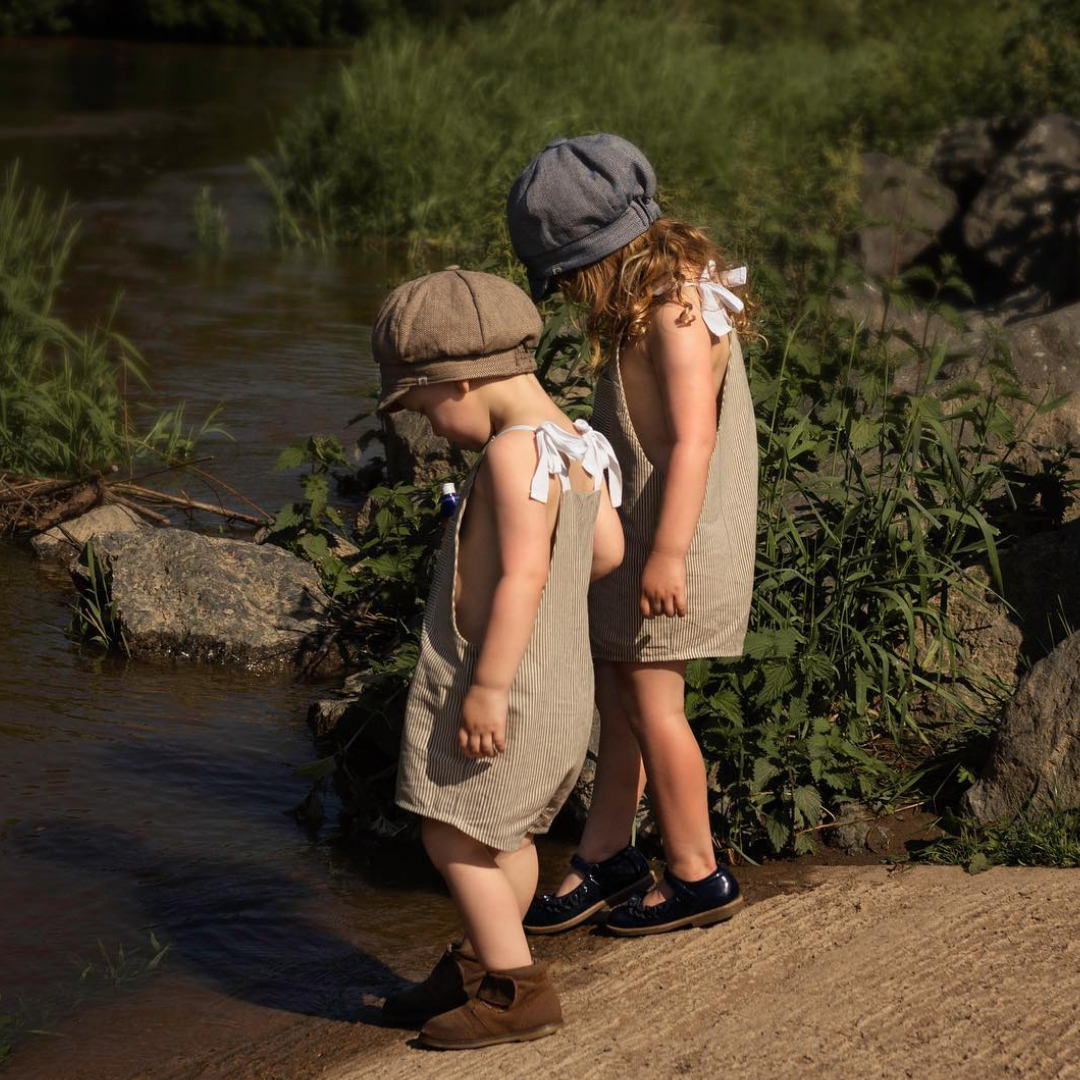 SALE STRIPED PRINT KIDS SHORT DUNGAREES IN STONE